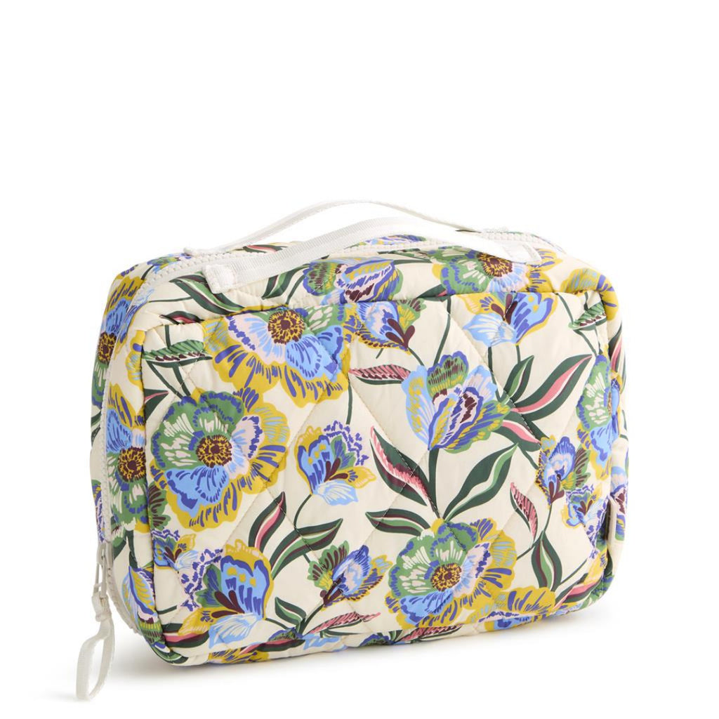 Travel Organizer with Cream Background and blue and green flowers