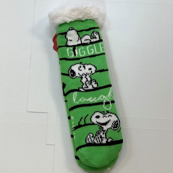 Peanuts Sherpa Slipper Socks - Snoopy Laugh Green Stripe